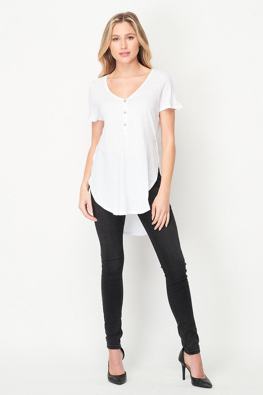 Solid Lace Contrast Pleated Tunic Top