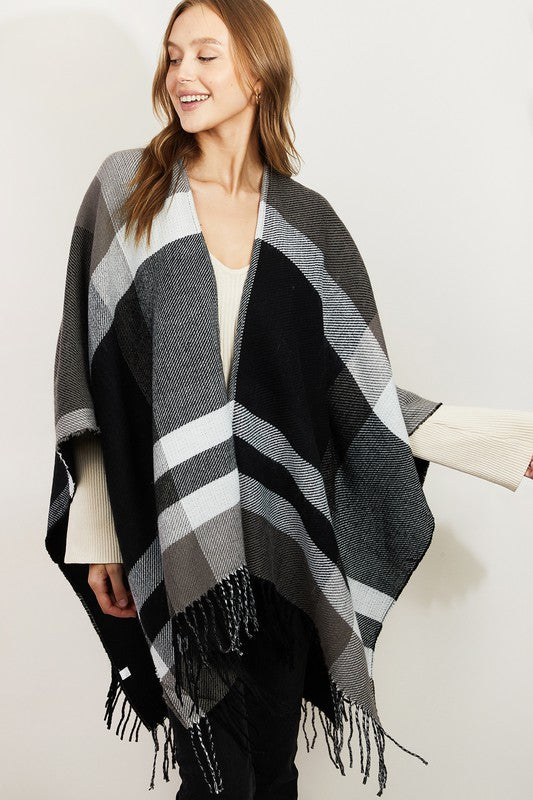 Plaid Pattern Fringe Fashion Poncho